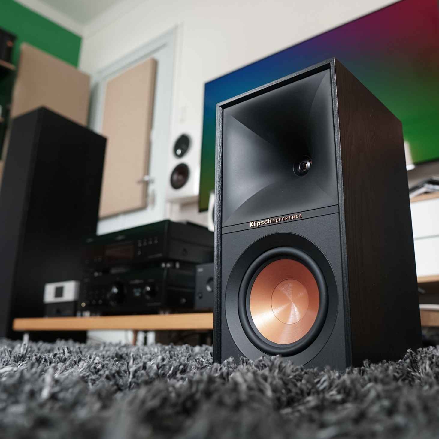 Klipsch R-50PM vs. The Fives：主動式喇叭深度評測與選購指南